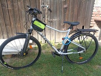 Damský trek Decathlon