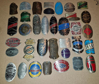 Štítky, štítek, zvonky staré historické kolo