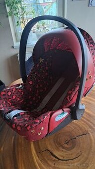 Dětská autosedačka Cybex Rockstar
