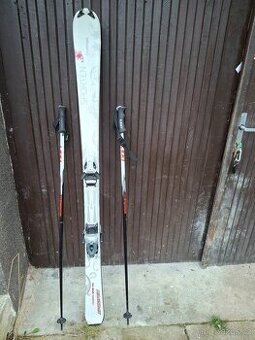 Kompletní dámská lyžařská výbava