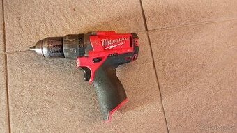 Aku vrtačka Milwaukee M12 CDD