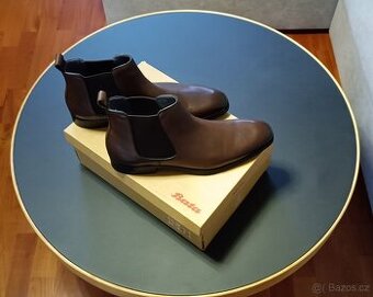 Kožené boty Baťa 44