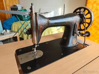 Šicí stroj retro