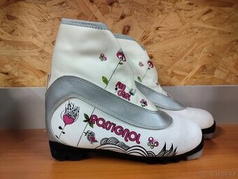 Boty na běžky ROSSIGNOL POWAH na NNN, vel. 35