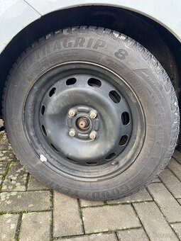 Zimní 4x108 Courier Fiesta B-max