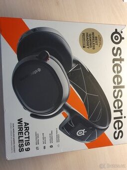 Bezdrátová sluchátka SteelSeries Arctis 9