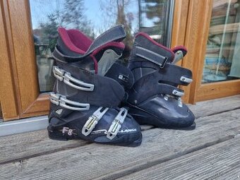 Dámské přeskáče