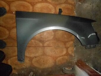 prodam predni blatniky vw passat b6 ,  3C , kod barvy LB6S