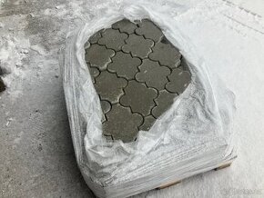 Zámková dlažba květ