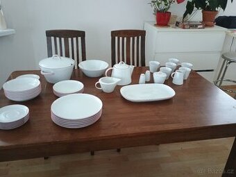 Sada nádobí porcelán