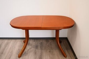 rozkládací kuchyňský stůl dřevo, dobrý stav