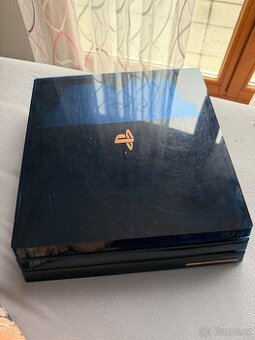 Ps 4 pro Limited edition Ks 24554 2 TB