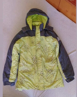 Prodám krásnou zimní dívčí bundu 12-14 let