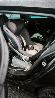 Dětská autosedačka BeSafe Stretch (protisměrná)