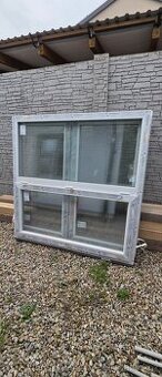 Nove plastové výklopné okno
