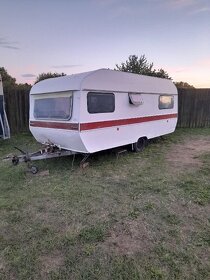 Obytný karavan