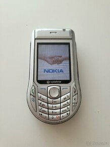 Mobilní telefon Nokia 6630