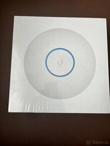 Ubiquiti Unifi 6 L-R Access point - 1