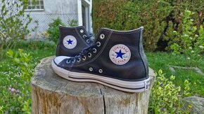 Kotníkové boty Converse 42