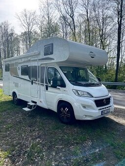 Autokaravan Carado A464, Alkovna