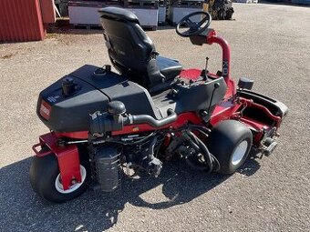 Vřetenová sekačka Greensmaster TORO 3250D
