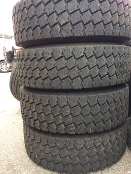 Záběrové pneu 285/70R19.5 i 265/70R19.5