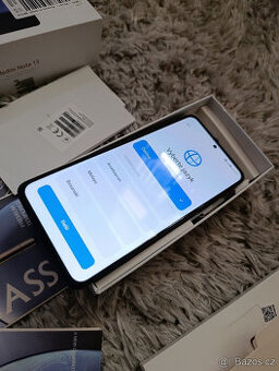Stav noveho + 4 skla Xiaomi Note 13 NFC / 8 GB RAM / 256 GB