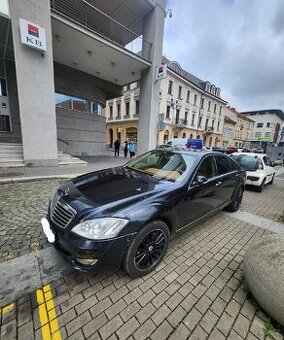 Mercedes Benz S 320 CDI Model 2009