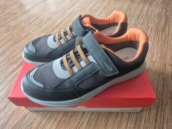 Tenisky Superfit vel.42