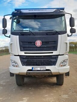 Tatra Phoenix ,T158/1