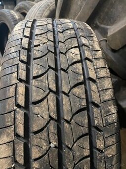 225/70 r15c
