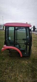 Kabina na traktor