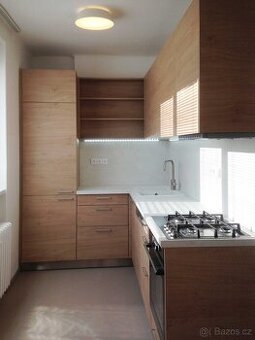 Pronájem bytu 3+1, 65 m² Hradec Králové, Písečná ul.