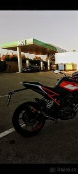 KTM Duke 125