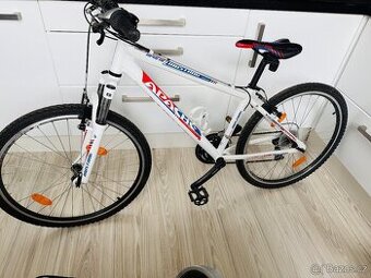 Děrské kolo Apacha 26