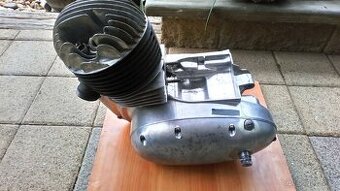 Motor ČZ 175