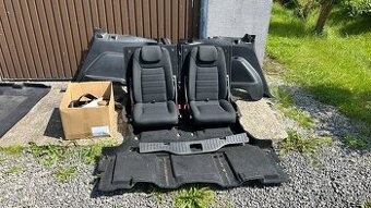 Kompletní třetí řada sedaček Ford S-max