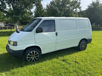 Volkswagen transporter T4 SYNCRO 2.4