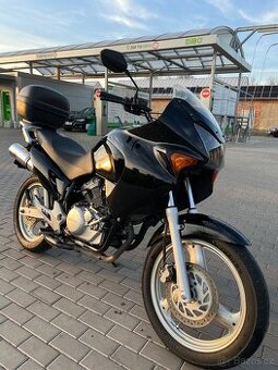 Honda Varadero XL 125 (A1 řidičák) - 1