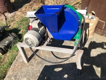 výkonná elektrická drtička na ovoce NOVÁ - motor Siemens