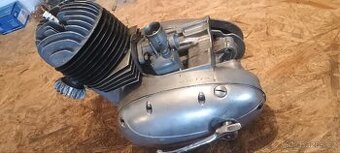 Motor Jawa 125/355 Kompletní, plně pojízdný