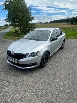 ŠKODA OCTAVIA III / 1.5 TSI - 41 000km