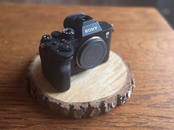 Prodám sony A7rIV
