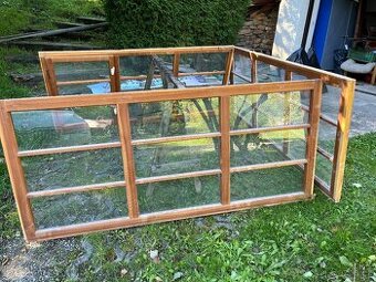 Dřevěné okenní tabule dělené