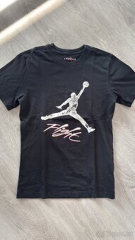 ORIGINÁL Trička Jordan - vel. S, M a L - nová nebo zánovní