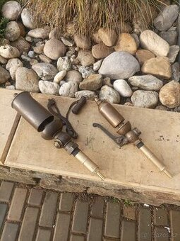 Parní stroj , lokomotiva , lokomobila , parník.