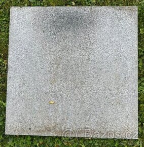 Nové žulové desky 50 x 50 cm