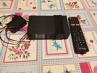 Sat přijimač AB IPBOX TWO COMBO (1x DVB-S2X, 1x DVB-T2/C)