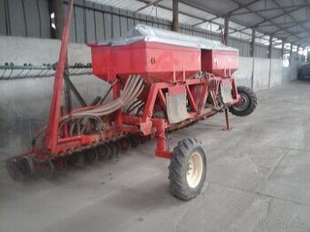 Kverneland Accord 6m