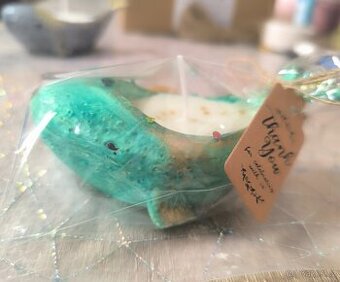 Roztomilá zelená velrybka - 1